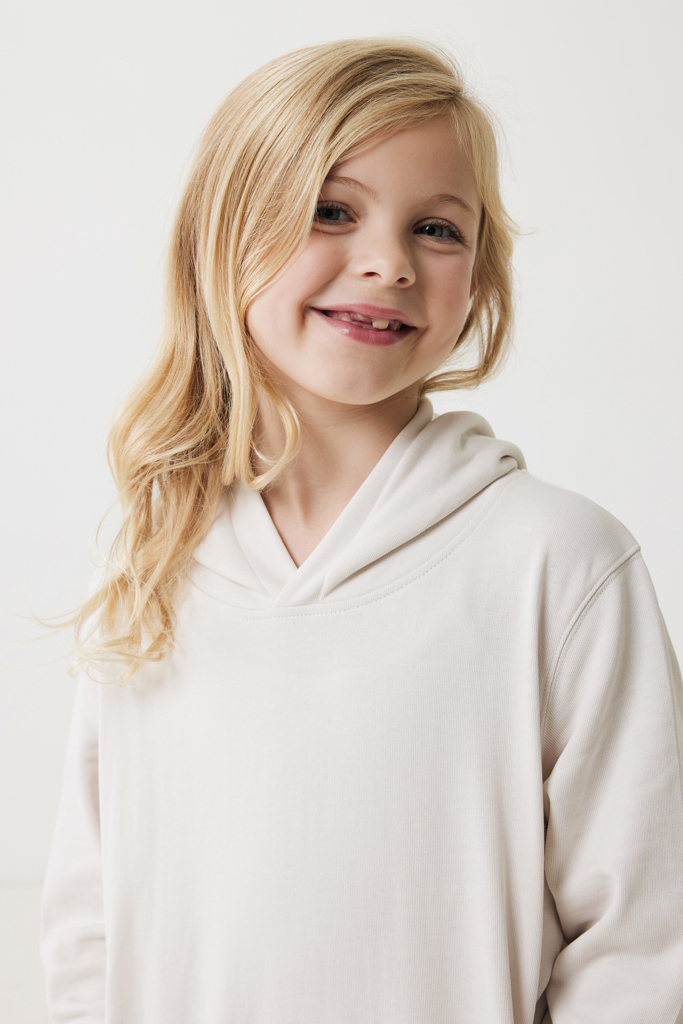 IQONIQ Yengo KidsHoodie mit Seitentaschen aus rec. Baumwolle