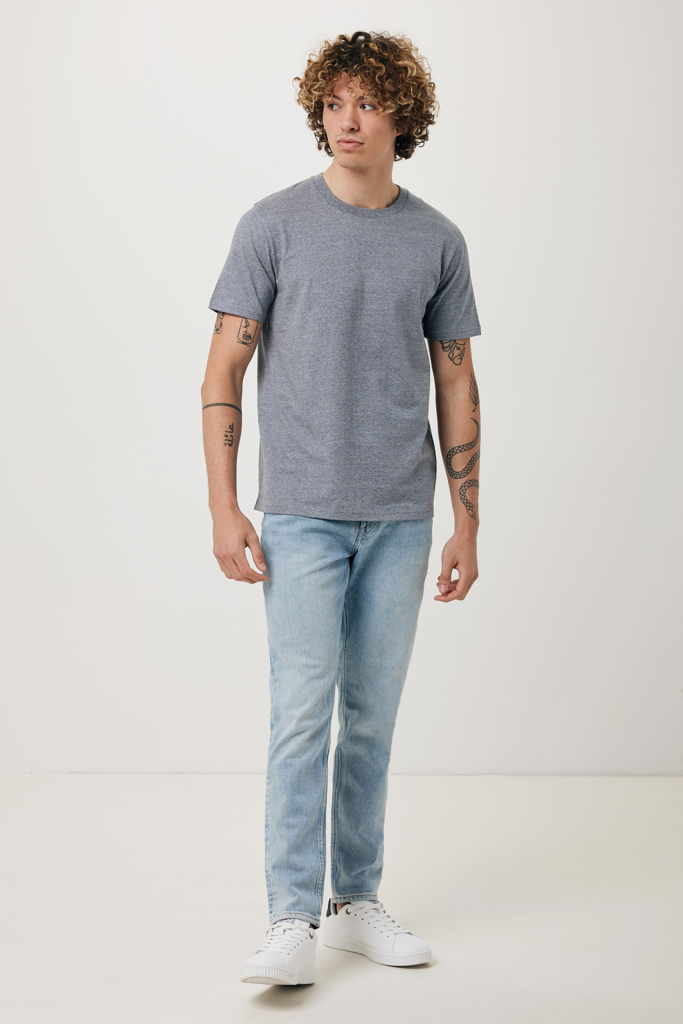 IQONIQ Brett T-Shirt aus recycelter Baumwolle IQONIQ Brett T-Shirt aus recycelter Baumwolle