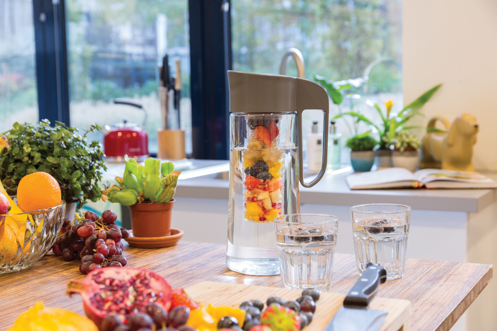 2L Aroma-Pitcher aus Tritan 2L Aroma-Pitcher aus Tritan