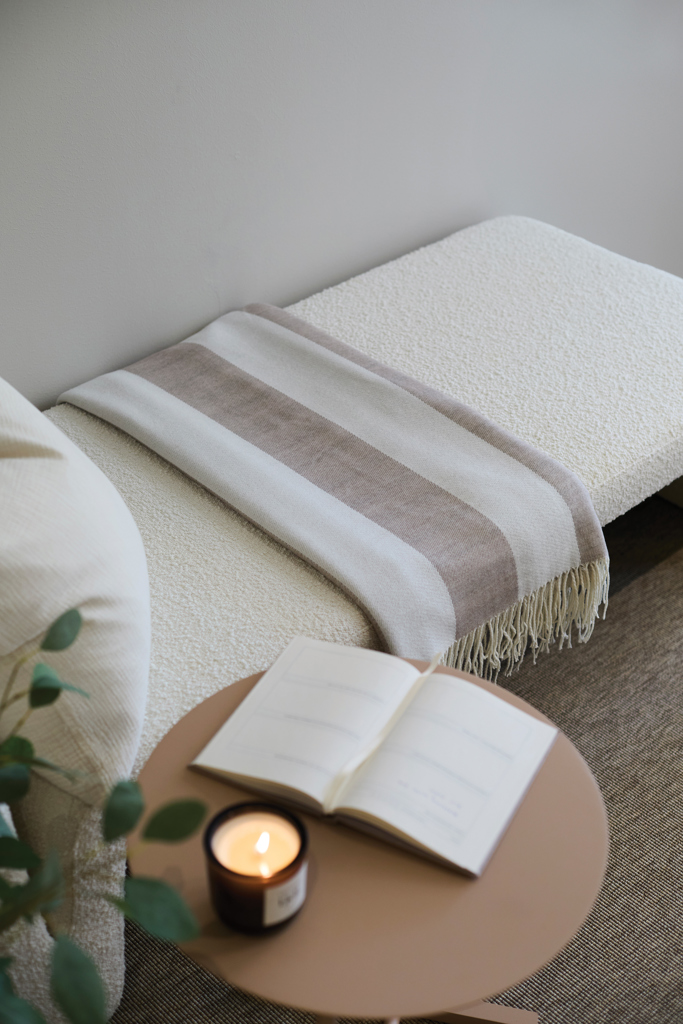 VINGA Tella Aware™ Polylana® Decke