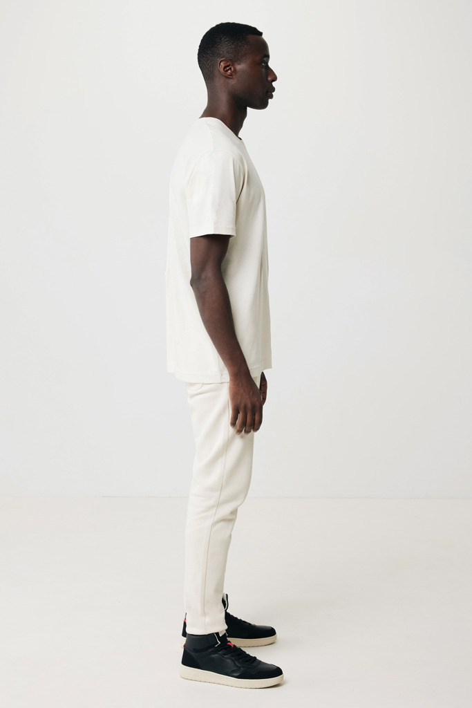 IQONIQ Cooper Jogger aus recycelter Baumwolle IQONIQ Cooper Jogger aus recycelter Baumwolle