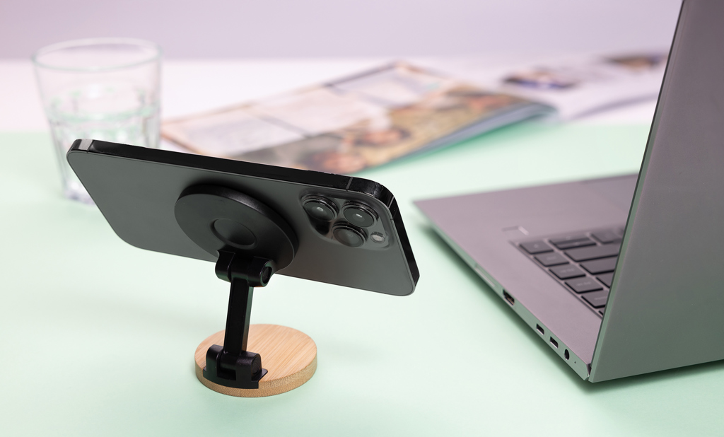 Magmount Telefonständer aus RCS rec. Kunststoff und Bambus